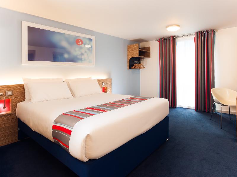 Travelodge London Feltham Ngoại thất bức ảnh